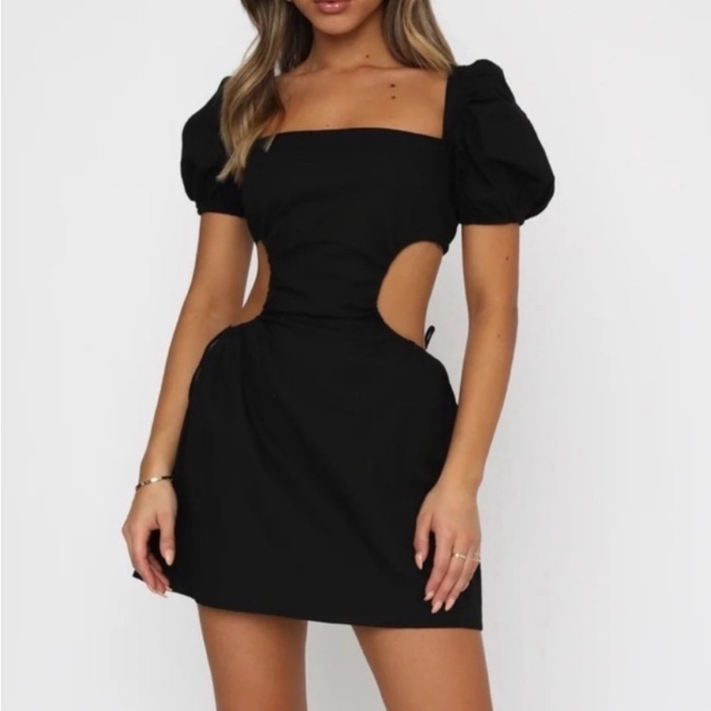 White Fox Boutique Black Backless Puff Sleeve Dress